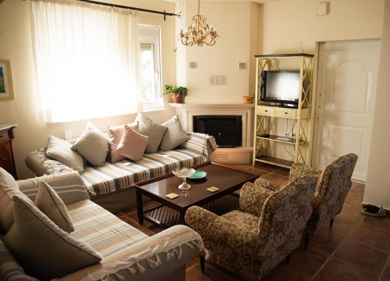 The Early Bird - Cosy 2-Floor House With Garden Villa Alexandrúpoli Kültér fotó