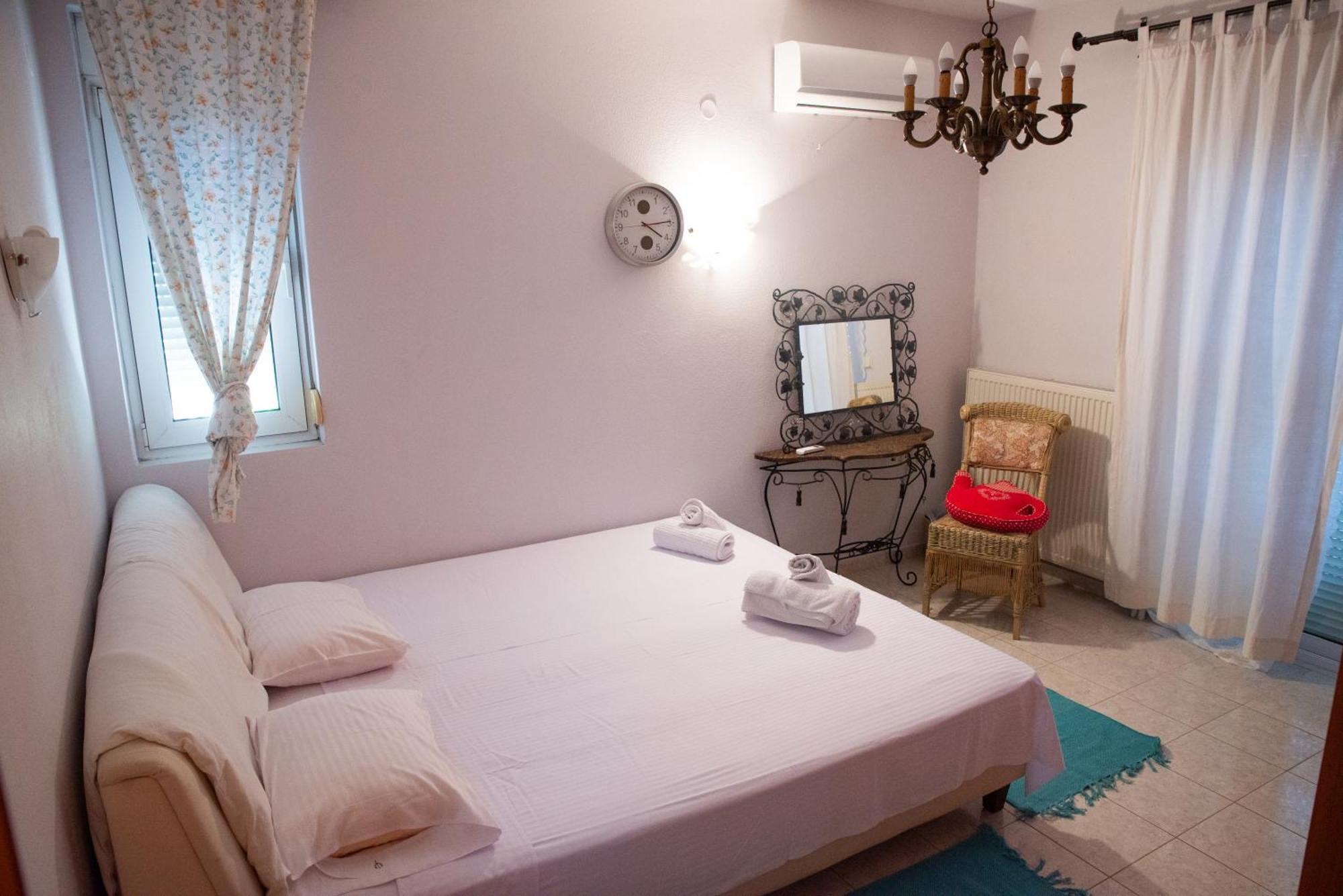The Early Bird - Cosy 2-Floor House With Garden Villa Alexandrúpoli Kültér fotó