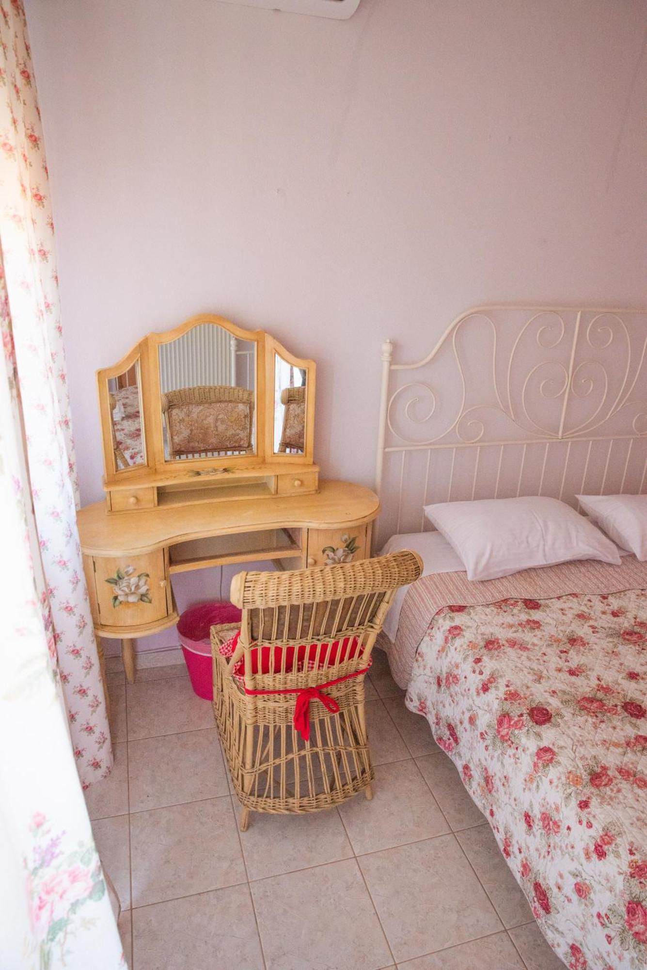 The Early Bird - Cosy 2-Floor House With Garden Villa Alexandrúpoli Kültér fotó
